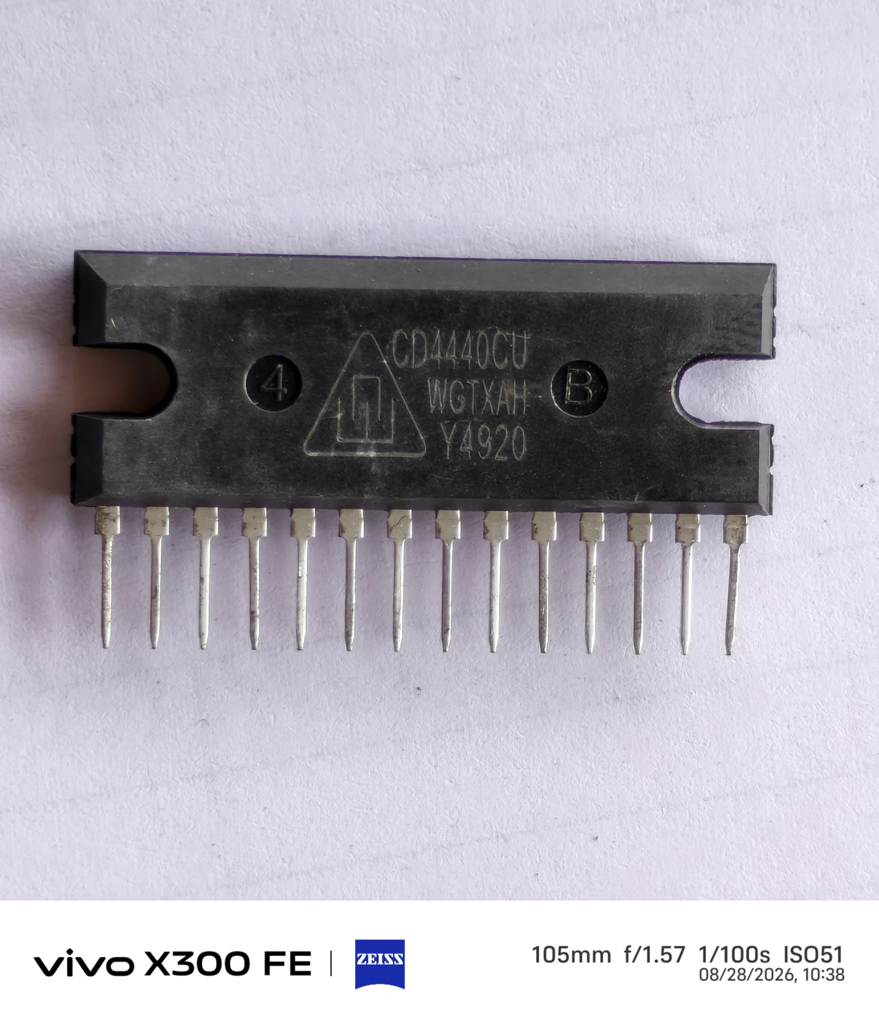 4440 IC